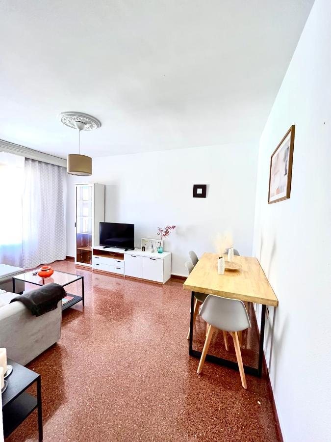 אנטקרה Vera Apartment, Acogedor Y Tranquilo En El Corazon De La Ciudad מראה חיצוני תמונה